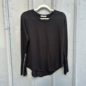 rag & bone black long sleeve zipper arm tee, size s